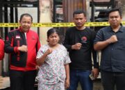 Ketua DPC PDI Perjuangan Pematangsiantar Kunjungi Korban Kebakaran di Sukaraja, Serahkan Bantuan Tali Asih
