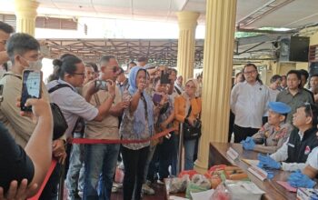Di Tengah Rilis Pers Polres, Orang Tua Korban Penganiayaan Minta Kejelasan Kasus Anaknya